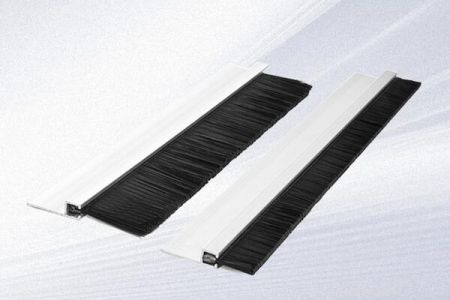 20年毛刷品牌--傲群科技，輕松化解軌道交通屏蔽門(mén)毛刷難題