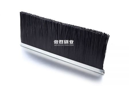 工業門刷性能全解析，關乎工廠生產效率與成本